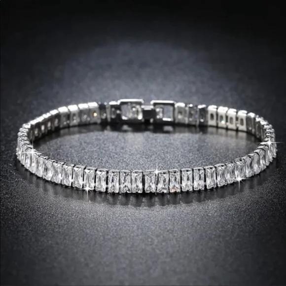 7” NEW 925 STERLING SILVER CUT DIAMOND BRACELET, NICE BRACELET, CUTE BRACELET. - Picture 2 of 6